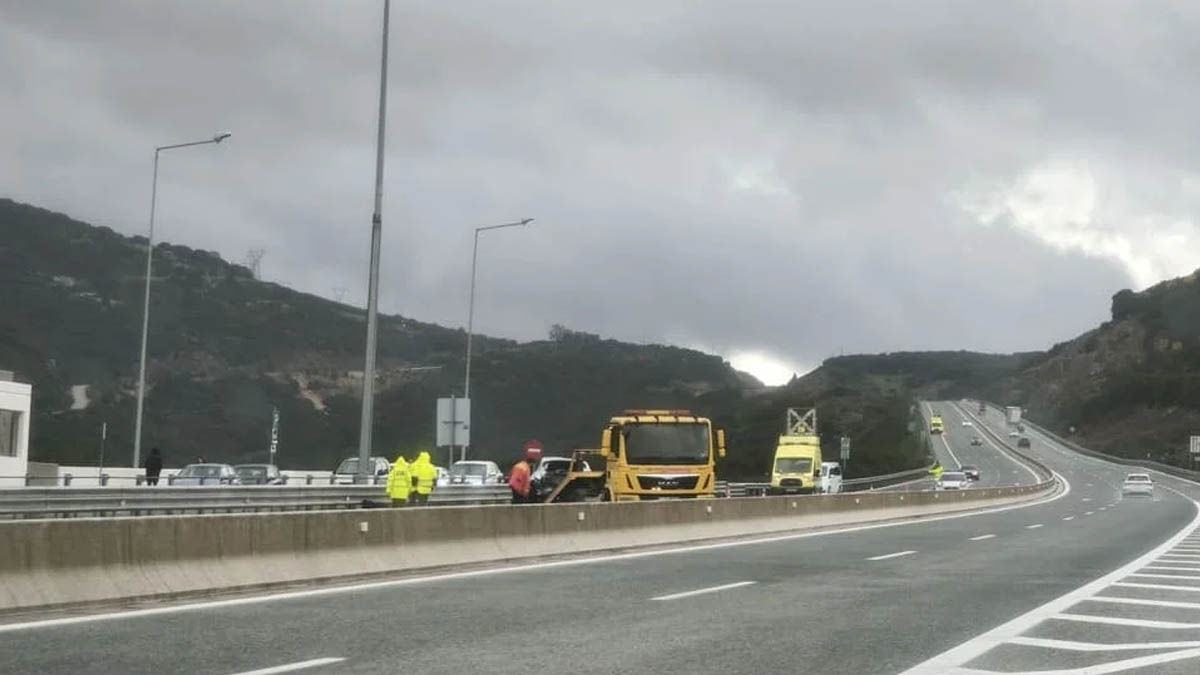 Ιωάννινα: Εκτροπή πέντε οχημάτων λόγω σφοδρής χαλαζόπτωσης