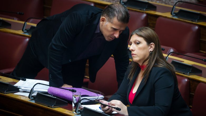 Πλεύση Ελευθερίας: Η κυβέρνηση με όλα της τα πληρωμένα μέσα έχει εξαπολύσει οργανωμένη επίθεση εναντίον του Διαμαντή Καραναστάση