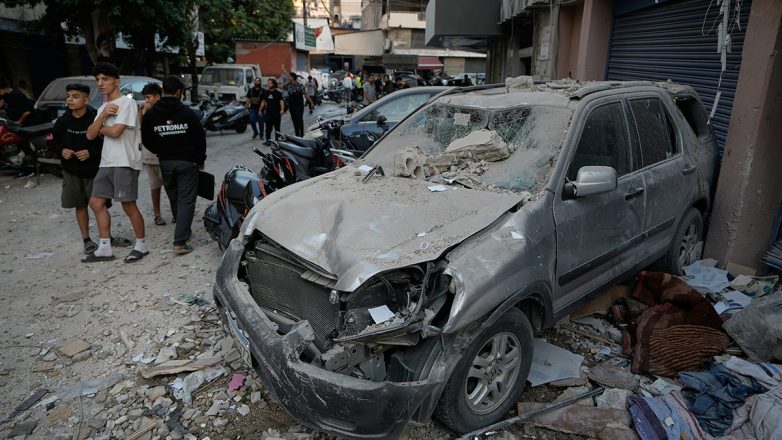 Τουλάχιστον πέντε νεκροί από την ισραηλινή επίθεση στη Βηρυτό Τουλάχιστον πέντε νεκροί από την ισραηλινή επίθεση στη Βηρυτό