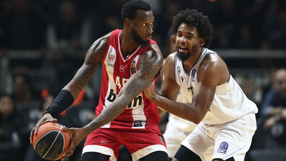 Greek Basketball League: «Καθάρισε» ο Ολυμπιακός, 92-81 τον ΠΑΟΚ