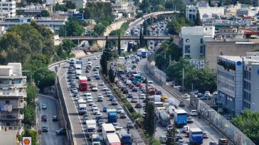 Χάος στον Κηφισό από δύο τροχαία