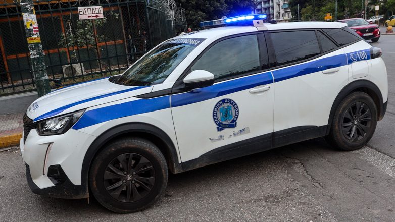 Τον καταζητούσαν στην Ελβετία και συνελήφθη στο Αιγάλεω Τον καταζητούσαν στην Ελβετία και συνελήφθη στο Αιγάλεω