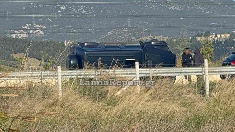 Διεκόπη η κυκλοφορία σε σημείο της Εθνικής Οδού Αθηνών – Λαμίας λόγω πυρκαγιάς Διεκόπη η κυκλοφορία σε σημείο της Εθνικής Οδού Αθηνών – Λαμίας λόγω πυρκαγιάς