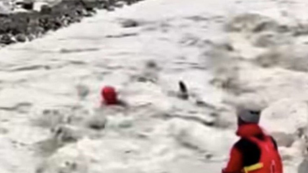 Τζουμέρκα: Επιχείρηση απεγκλωβισμού πολιτών από  την ΕΜΑΚ