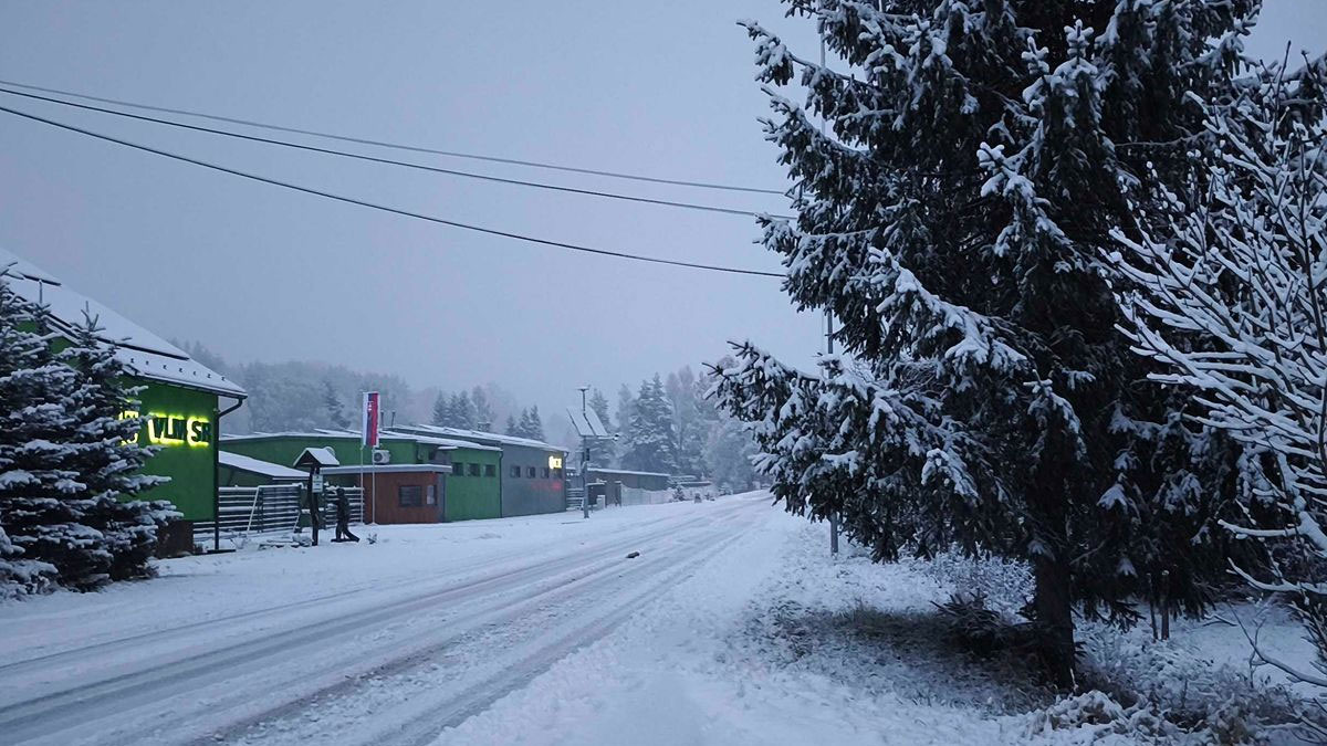 Πρώιμο κύμα ψύχους σαρώνει την Ευρώπη με έντονες χιονοπτώσεις