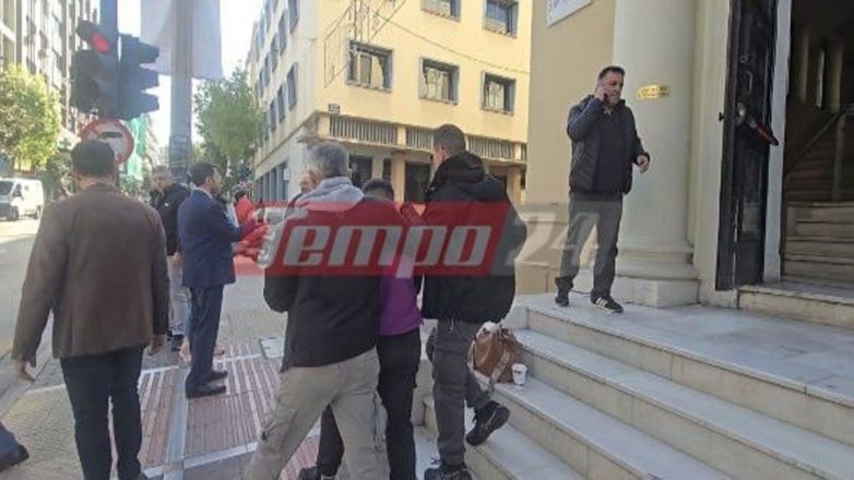 Πάτρα: Προφυλακίστηκε ο 16χρονος που κατηγορείται για τον βιασμό 12χρονης σε προαύλιο Σχολείου Πάτρα: Προφυλακίστηκε ο 16χρονος που κατηγορείται για τον βιασμό 12χρονης σε προαύλιο Σχολείου