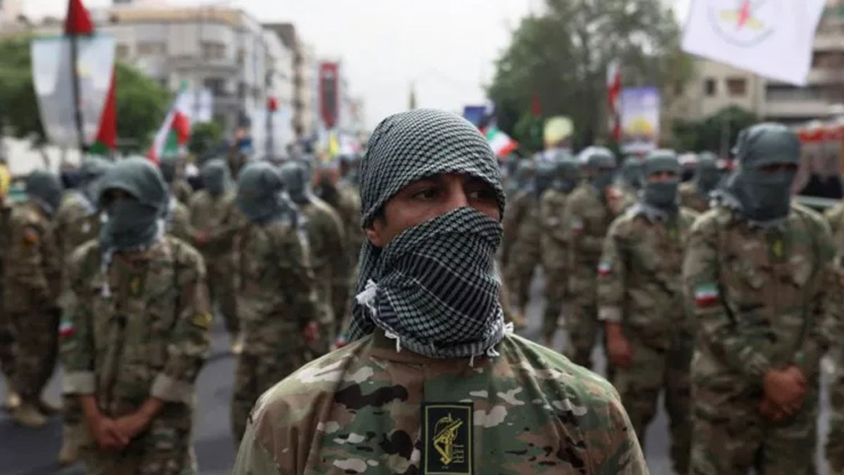 Ιράν: Οι Φρουροί της Επανάστασης ζητούν «εκδίκηση» για τη δολοφονία του στρατιωτικού ηγέτη της Χεζμπολάχ