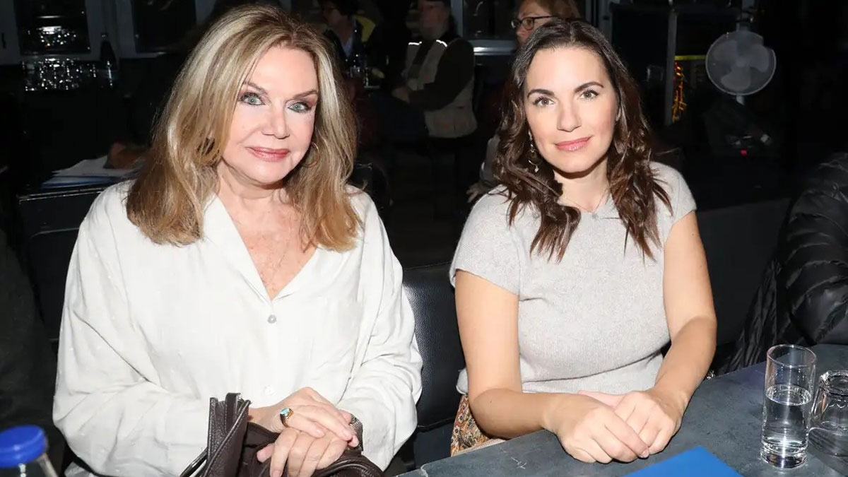 Αγάπη Πολίτη – Όλγα Κεφαλογιάννη: Σπάνια κοινή εμφάνιση σε μουσική παράσταση στο Θέατρο Άλσος