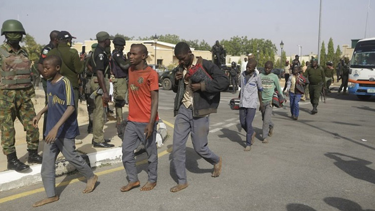 Νιγηρία: Απέδρασαν 50 απαχθέντες μαθητές – 38 πιστοί διασώθηκαν από τις δυνάμεις ασφαλείας