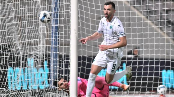 Ασταμάτητος ο Λεβαδειακός – Πέρασε με ανατροπή (2-1) από τον Βόλο και κάνει όνειρα για Ευρώπη!