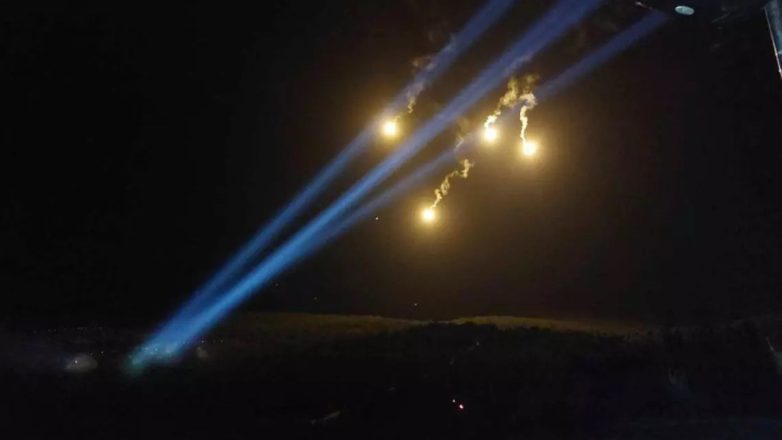 Μυτιλήνη: Σε εξέλιξη η μεγάλη νυχτερινή Τακτική Άσκηση Μετά Στρατευμάτων «ΒΕΛΛΕΡΟΦΩΝ – 25» Μυτιλήνη: Σε εξέλιξη η μεγάλη νυχτερινή Τακτική Άσκηση Μετά Στρατευμάτων «ΒΕΛΛΕΡΟΦΩΝ – 25»