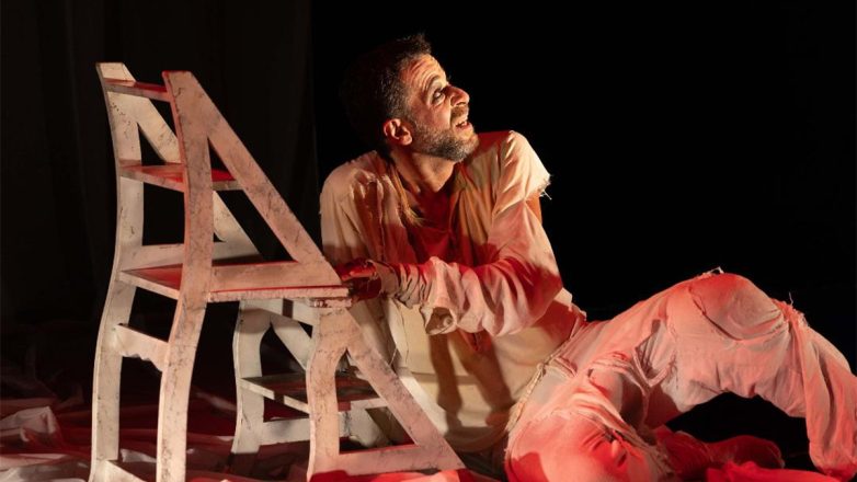 «Κοιμώμενος Χαλεπάς, ο σαλός άγιος»: Mεταμεσονύχτιες παραστάσεις τον Δεκέμβριο, για τη θρυλική παράσταση με τον Γιώργη Κοντοπόδη «Κοιμώμενος Χαλεπάς, ο σαλός άγιος»: Mεταμεσονύχτιες παραστάσεις τον Δεκέμβριο, για τη θρυλική παράσταση με τον Γιώργη Κοντοπόδη