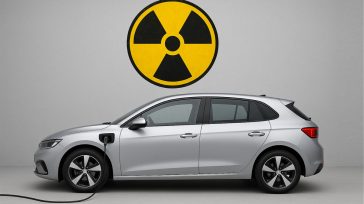 ΕΡΕΥΝΑ: Μέτρηση ακτινοβολίας στα ηλεκτρικά οχήματα – Επηρεάζεται η υγεία οδηγού και επιβατών ή όχι; 