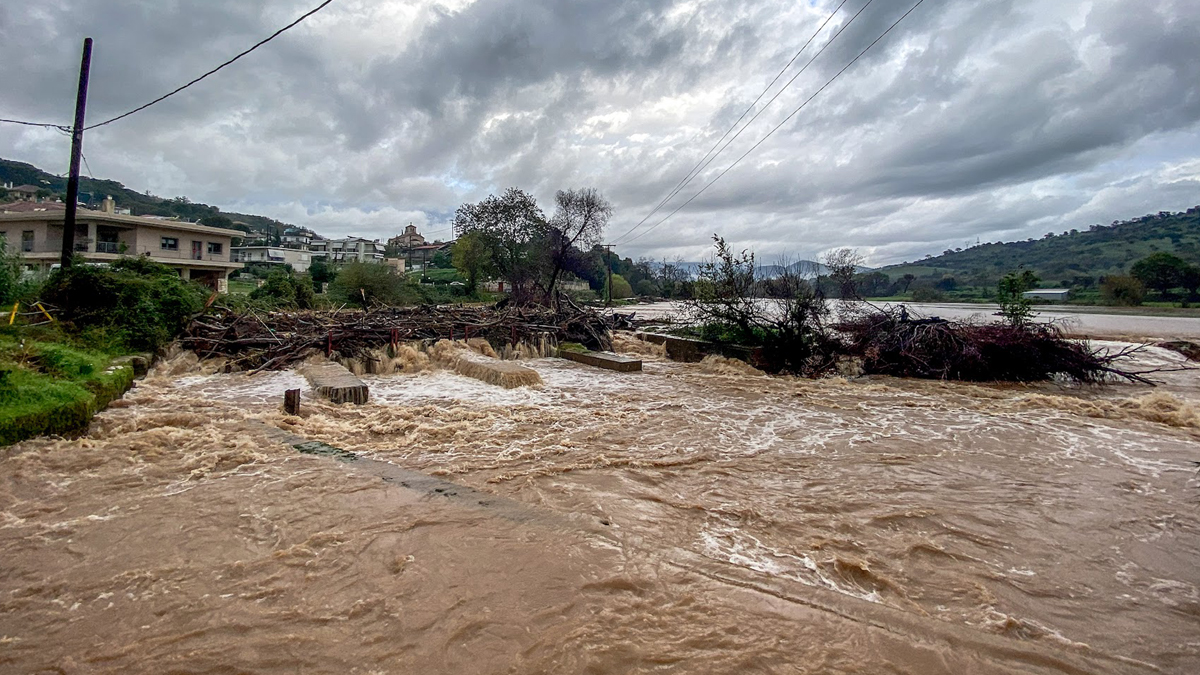 Βροχές και καταιγίδες μεγάλης έκτασης και διάρκειας πάλι σε Κέρκυρα και Ιωάννινα
