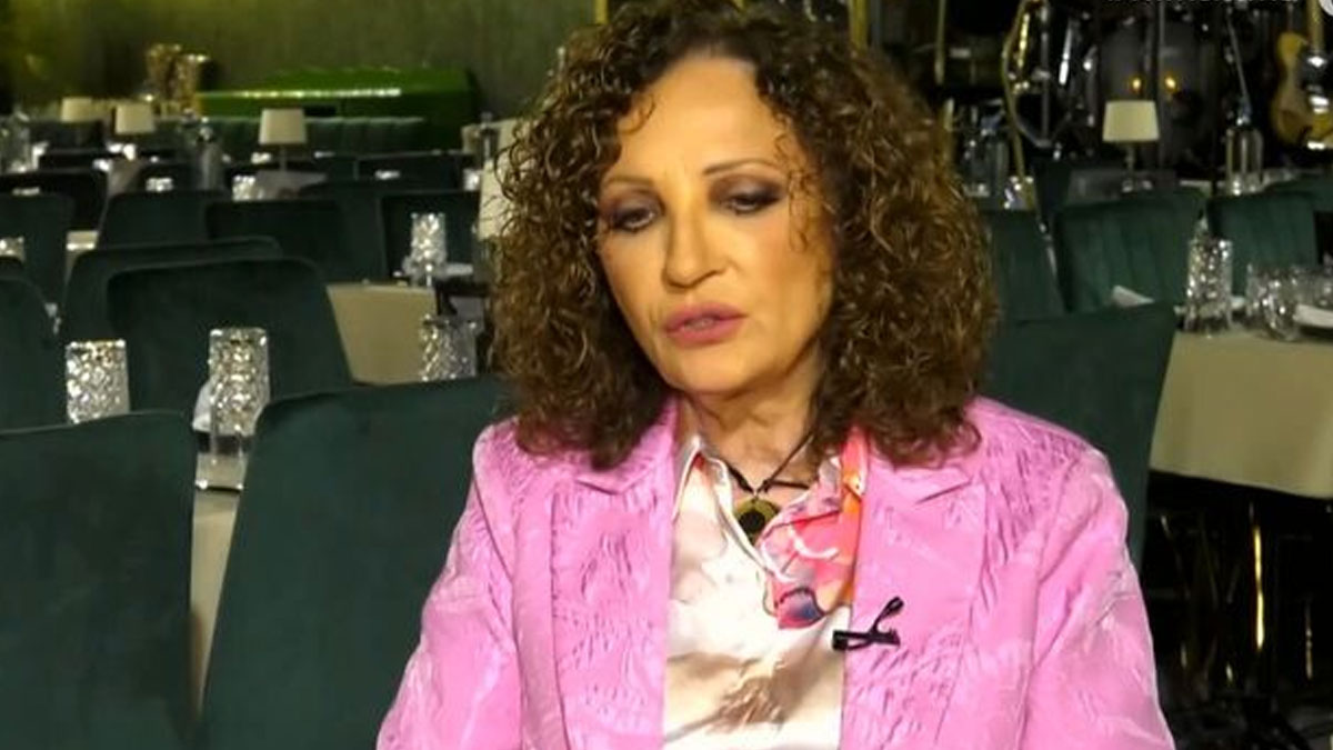 Συγκινεί η Γλυκερία: Η ιστορία ενός ηλικιωμένου θαυμαστή στο Λος Άντζελες πριν φύγει από τη ζωή