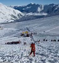 Një ortek i madh zë poshtë skiatorët në Austri 2 Screenshot 2025 11 27 143707