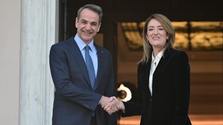 Συνάντηση Μητσοτάκη – Μέτσολα στο Μέγαρο Μαξίμου