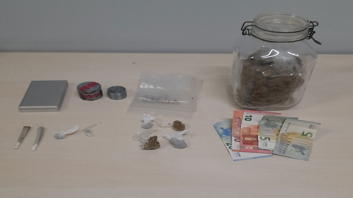 Θεσσαλονίκη: Συνελήφθησαν δύο ανήλικοι για κατοχή και διακίνηση ναρκωτικών