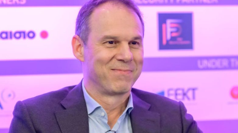 Κ. Νεμπής – ΟΤΕ: Τα δίκτυα είναι ζήτημα εθνικής σημασίας