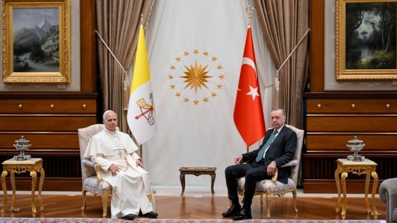 Το μήνυμα του Ερντογάν μετά τη συνάντησή του με τον Πάπα Λέοντα ΙΔ’