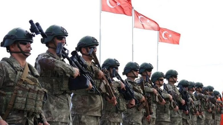 Έτοιμη δηλώνει η Τουρκία να αναπτύξει δυνάμεις στην Ουκρανία
