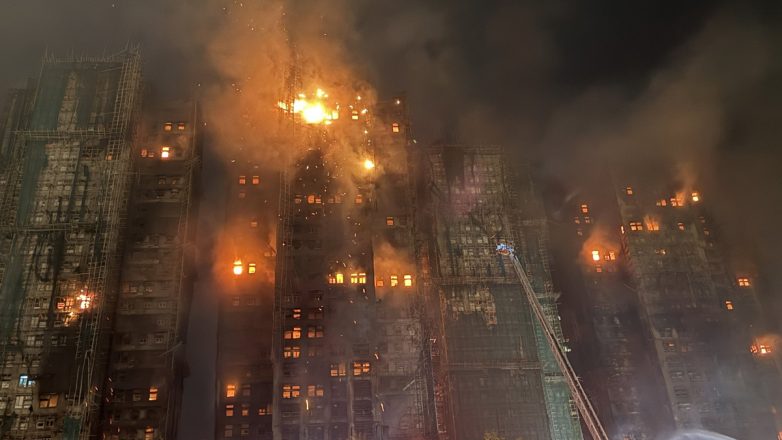 Χονγκ Κονγκ: Στους 128 οι νεκροί της φονικής πυρκαγιάς