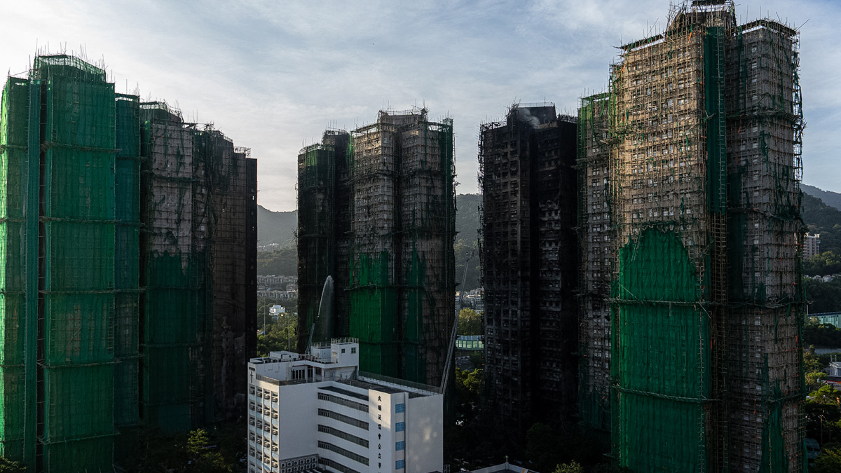 Χονγκ Κονγκ: Στους 94 οι νεκροί από την πυρκαγιά σε ουρανοξύστες