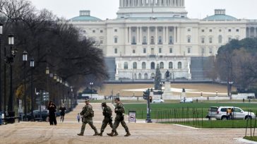 ΗΠΑ: Τέλος οι μετανάστες από 19 χώρες με εντολή Τραμπ