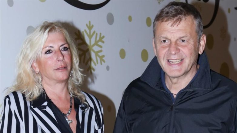 Απόστολος Γκλέτσος: Δείτε τον ηθοποιό να τραγουδάει σε νυχτερινό μαγαζί και τη σύντροφό του να χορεύει