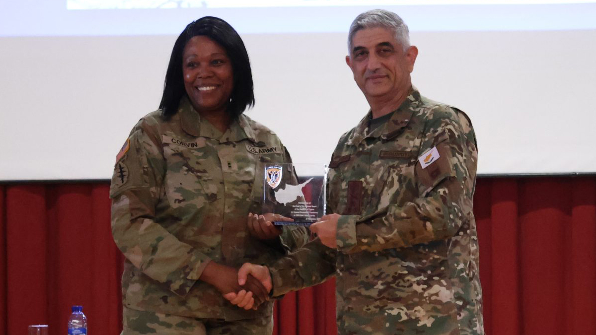 Κύπρος: Η ανεκτίμητη προσφορά της γυναίκας στην Εθνική Φρουρά