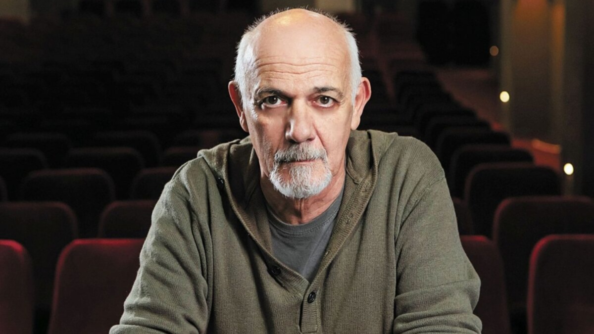 Γιώργος Κιμούλης: «Αν μπορούσα να έχω κάνει λιγότερους ανθρώπους να αισθανθούν άσχημα, θα ήταν καλύτερα»