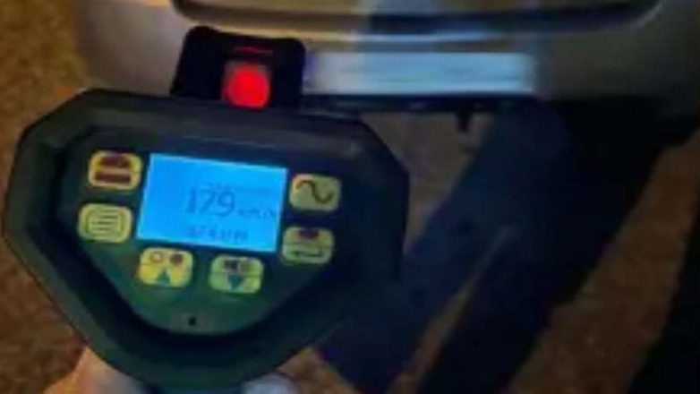 Πήγαινε με 180 χλμ/ώρα στην Περιφερειακή Υμηττού Πήγαινε με 180 χλμ/ώρα στην Περιφερειακή Υμηττού