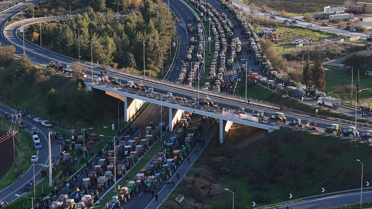 Κινητοποιήσεις αγροτών: Νέες συγκεντρώσεις στη Λάρισα για τις 3 συλλήψεις