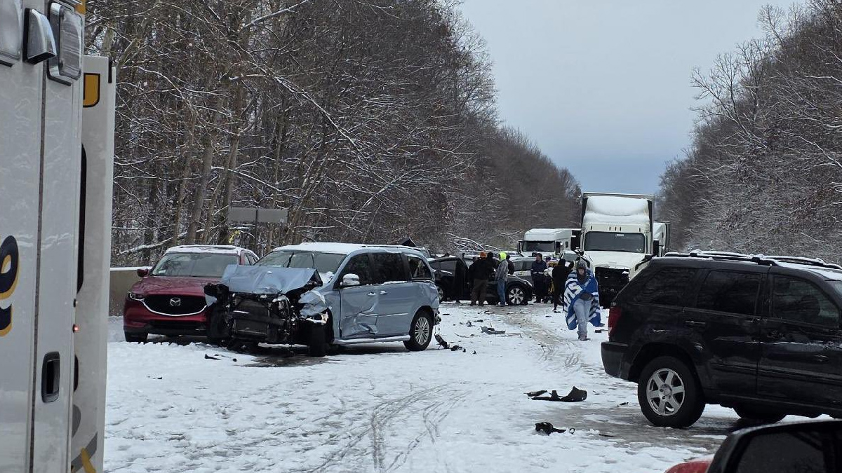 Μέγκα- καραμπόλα 50 αυτοκινήτων λόγω χιονόπτωσης
