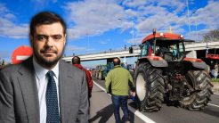 Σκληραίνει τη στάση της η Κυβέρνηση απέναντι στους αγρότες