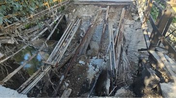 Έπεσε γέφυρα σε παράδρομο της Πέτρου Ράλλη