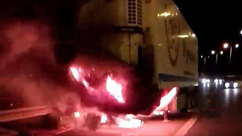 Ηράκλειο: Στις φλόγες φορτηγό στον ΒΟΑΚ