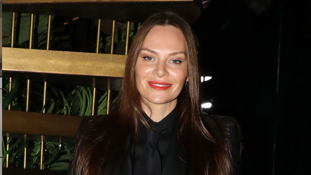 Υβόννη Μπόσνιακ: Μιλάει ανοιχτά για τον μεγάλο της έρωτα, Αντώνη Ρέμο – «Μόνο εγώ τον έχω»