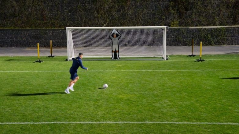 Νικάει και τα… ρομπότ-τερματοφύλακες ο Ρονάλντο!