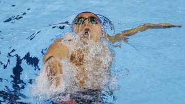 Κολύμβηση: Στα ημιτελικά των 200μ. ύπτιο με πανελλήνιο ρεκόρ νέων ο Σίσκος