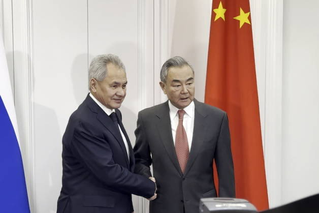 Συζητήσεις μεταξύ Ρωσίας και Κίνας για θέματα ασφαλείας