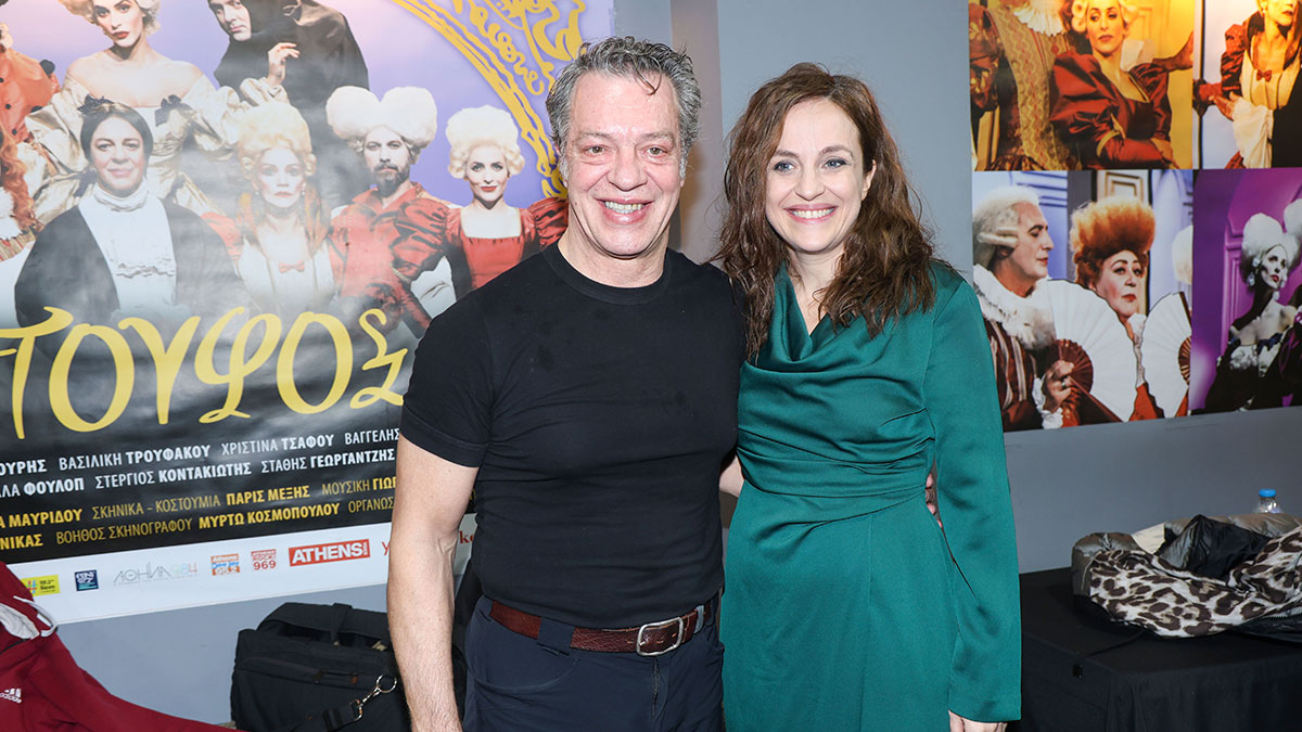 Γιάννης Τσορτέκης & Έλενα Μαυρίδου: Το ζευγάρι φωτογραφίζεται μαζί στην επίσημη πρεμιέρα του «Ταρτούφου»