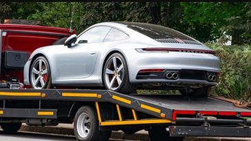 Χαμός στη Ρωσία: Σταμάτησαν ξαφνικά να λειτουργούν εκατοντάδες Porsche – Φήμες για σαμποτάζ