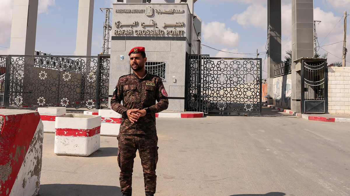 Αίγυπτος: «Δεν υπάρχει συντονισμός με το Ισραήλ για το άνοιγμα του συνοριακού περάσματος της Ράφα»