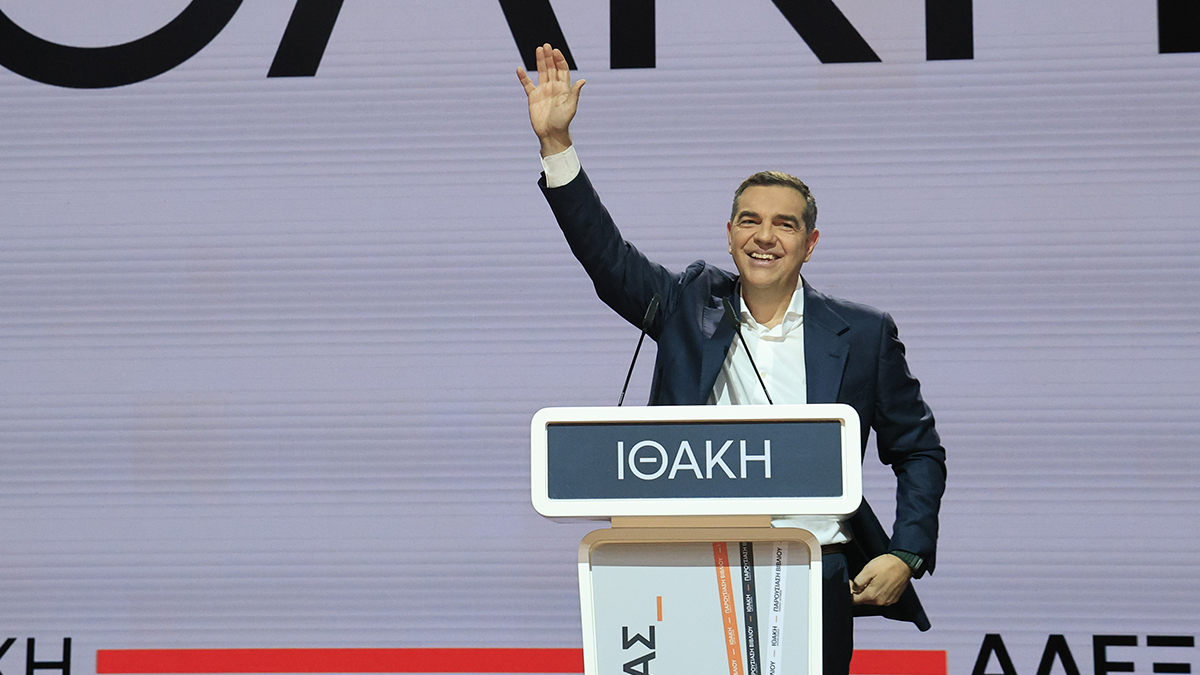 Ο Τσίπρας απέφυγε τεχνηέντως να ανακοινώσει ίδρυση κόμματος