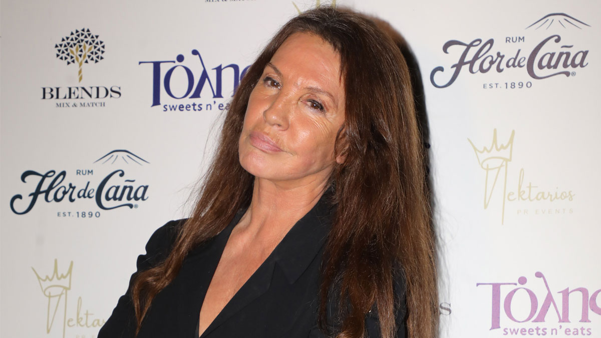 Βάνα Μπάρμπα: Η τροχαία της έκοψε κλήση για παράνομο παρκάρισμα – Το αυτοκίνητο ήταν χωρίς πινακίδες