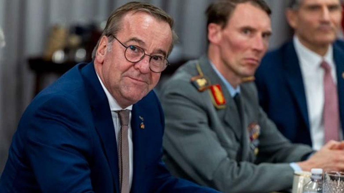 Πιστόριους για Ουκρανία: «Καταστροφική για την Ευρώπη μια επιβεβλημένη ειρήνη»