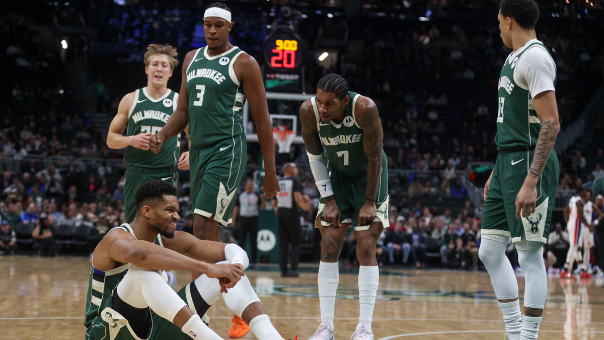 ΝΒΑ: Επέστρεψαν από το -18 οι Μπακς κόντρα στους Πίστονς, αλλά «πάγωσαν» με τον Γιάννη