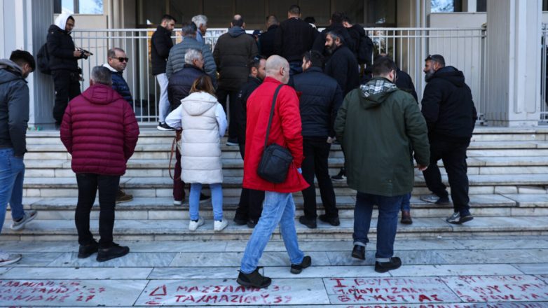 Λάρισα: Στο αυτόφωρο σήμερα οι αγρότες για την επεισοδιακή πρεμιέρα των μπλόκων Λάρισα: Στο αυτόφωρο σήμερα οι αγρότες για την επεισοδιακή πρεμιέρα των μπλόκων