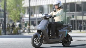 Το νέο JOG Electric της Yamaha κάνει οικονομία στο ρεύμα!